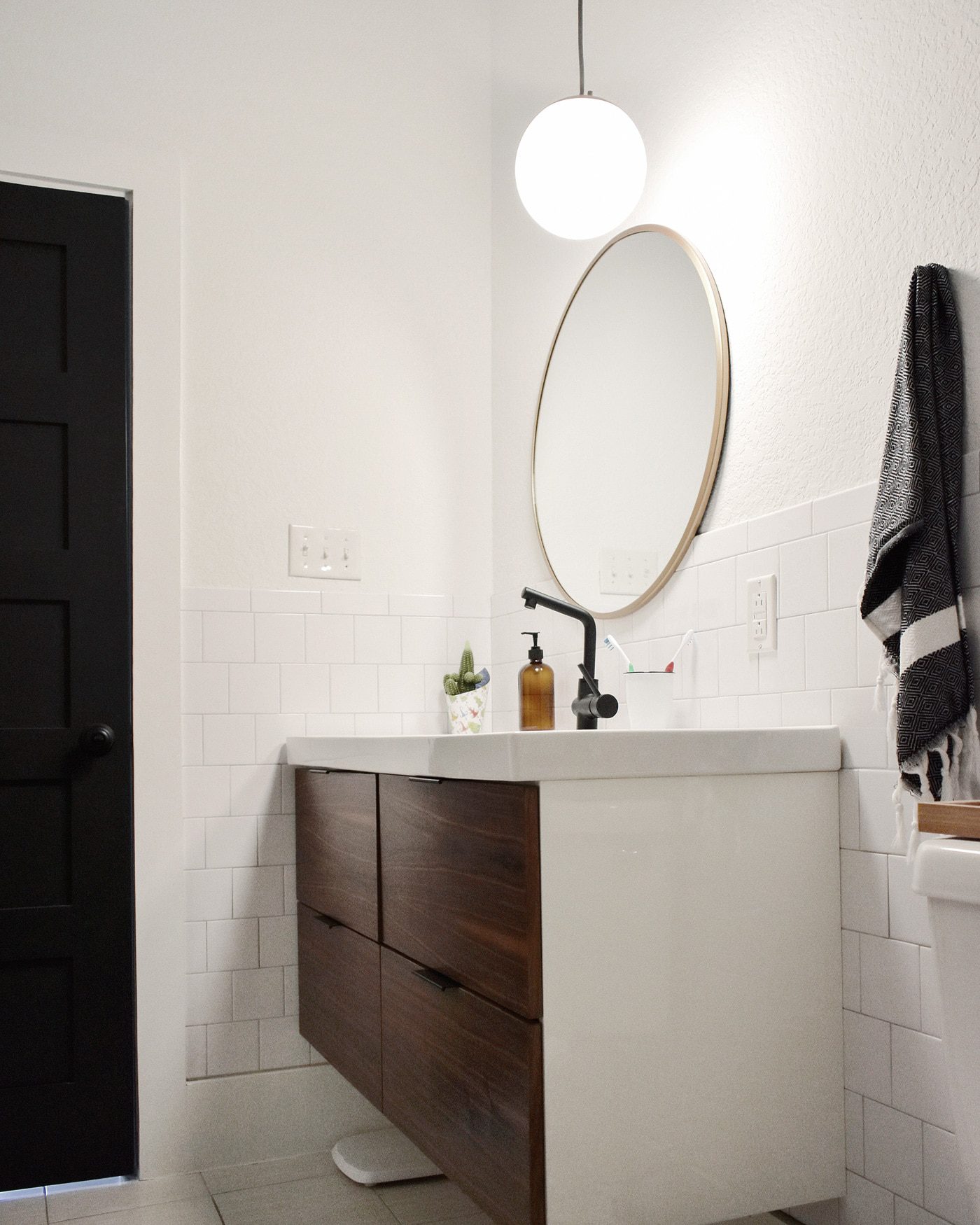 Explore shower fixtures for your bathroom - IKEA
