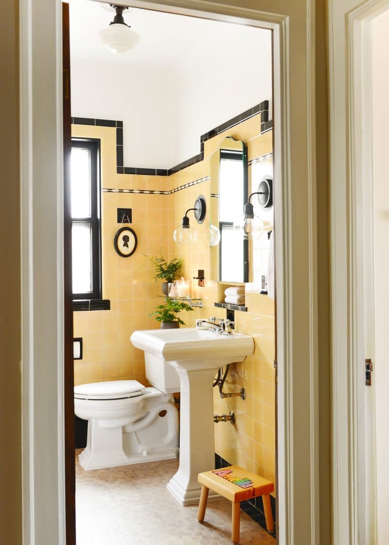 How To Refresh a Vintage Bathroom + Keep the Charm: II of II - Yellow Brick Home