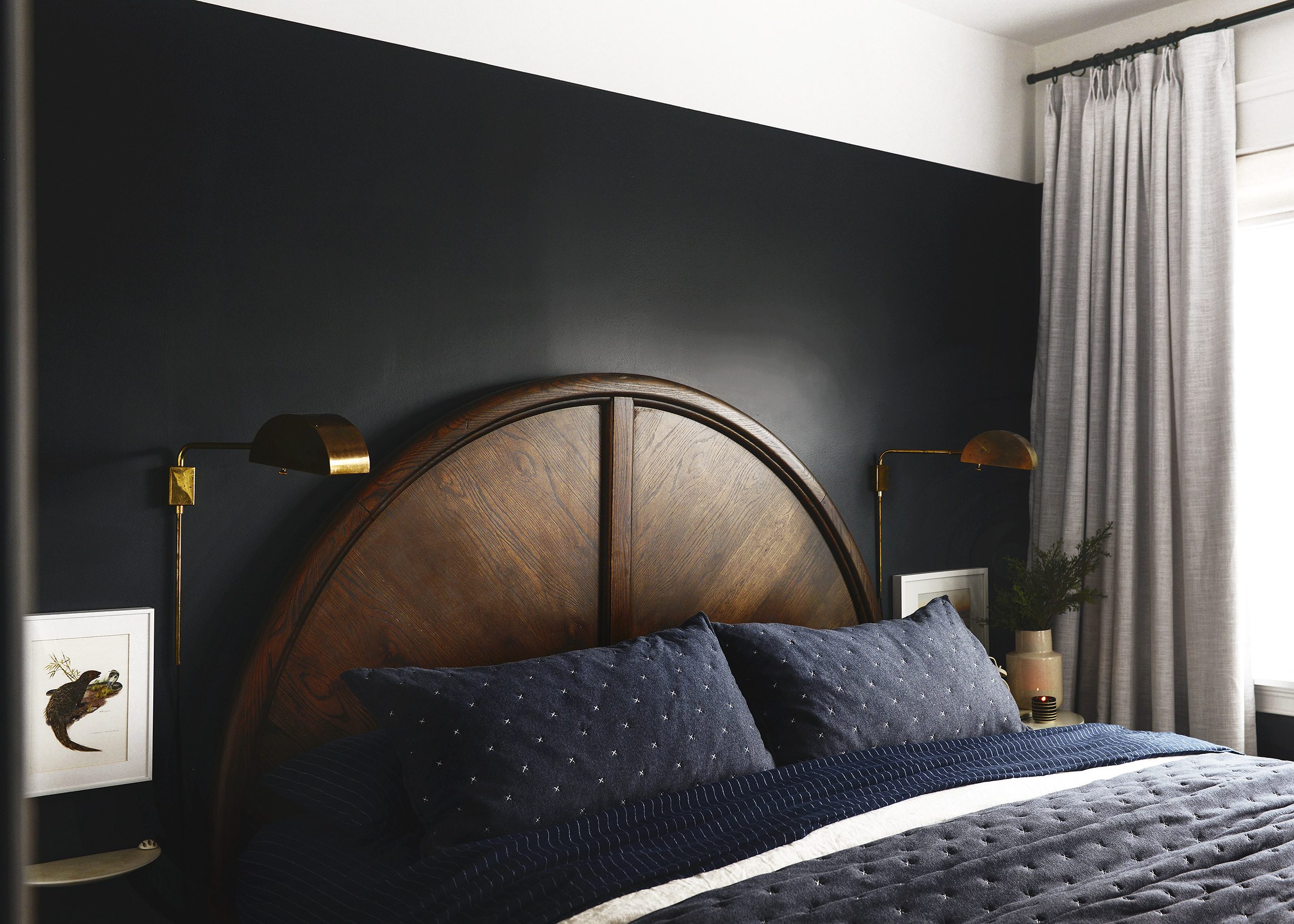 Benjamin Moore Raccoon Fur walls in a master bedroom | via Yellow Brick Home