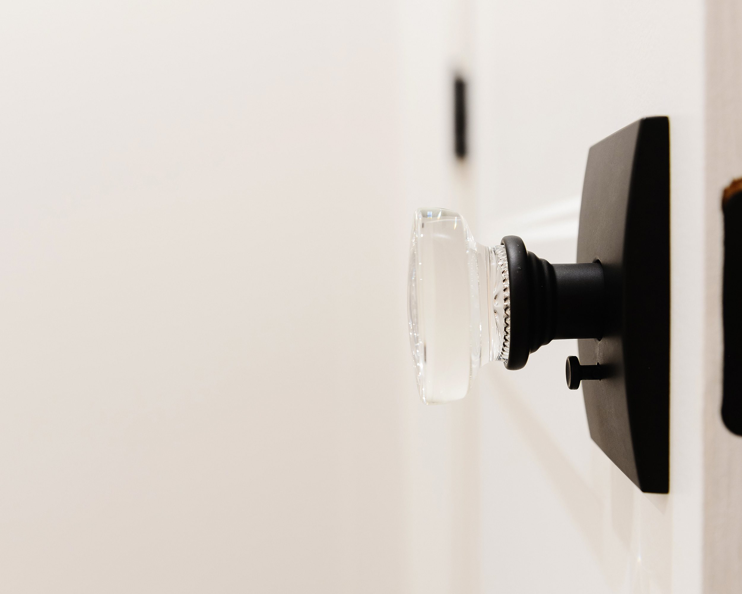 Schlage custom hobson glass knob detail, locking mechanism close-up | via Yellow Brick Home