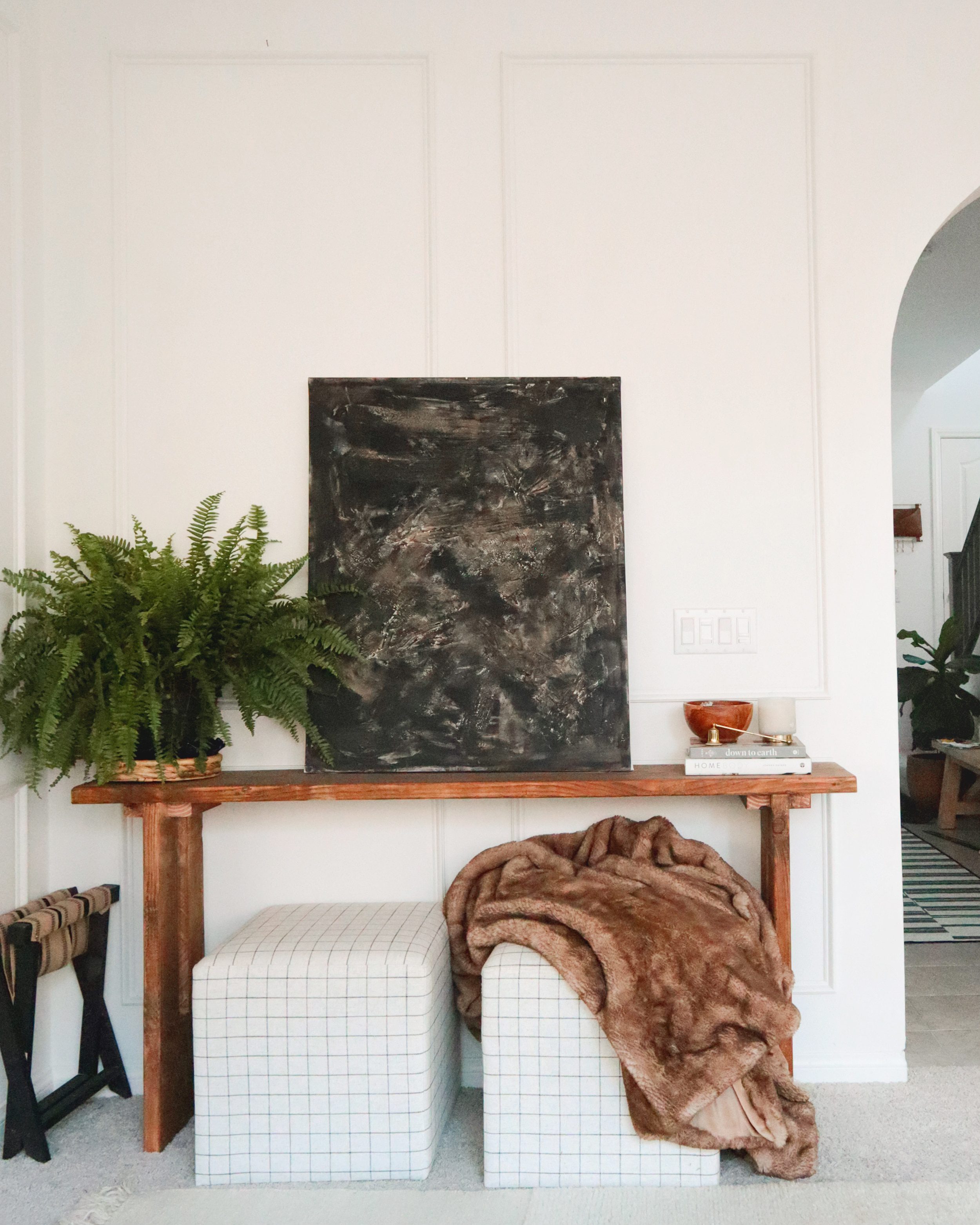 Danielle's console table dupe @ournestonpowell | What's your favorite 1-day DIY? 