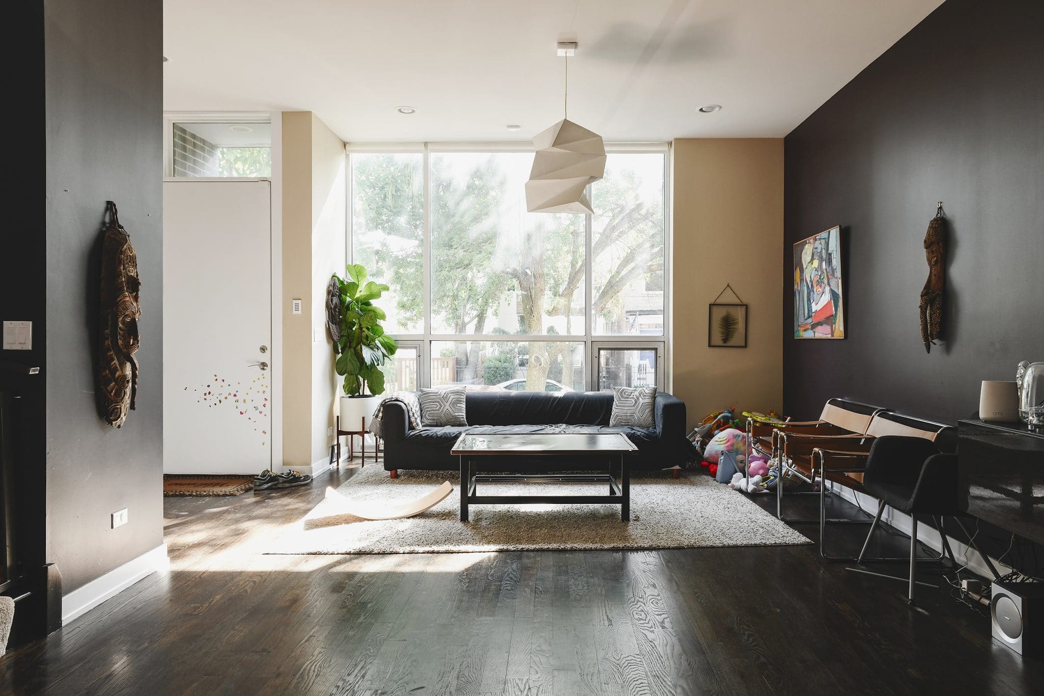 Dark and moody open floor plan gets an upgrade! | via Yellow Brick Home