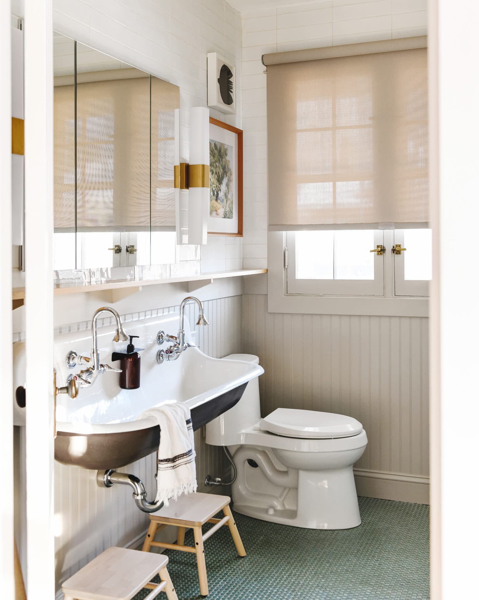 Tree House Bathroom | via Yellow Brick Home
