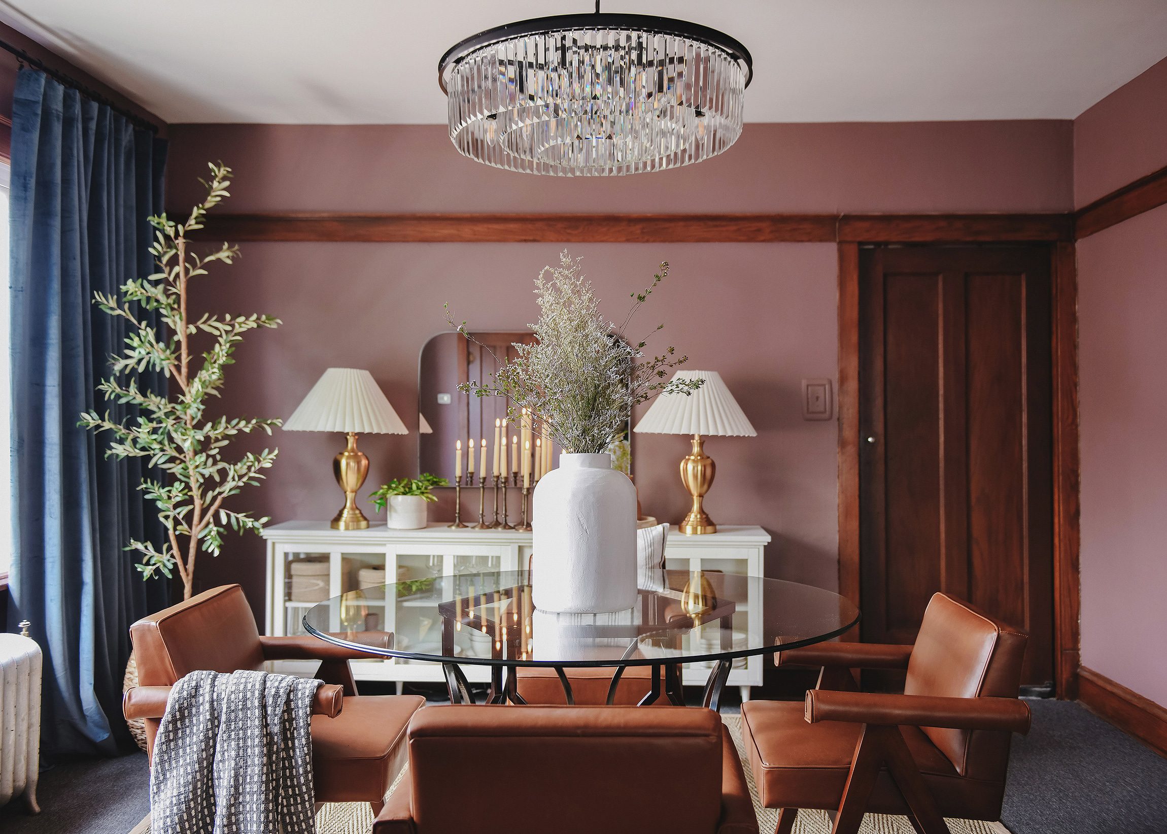 LaTanya's dining room on reveal day! // via yellow brick home.