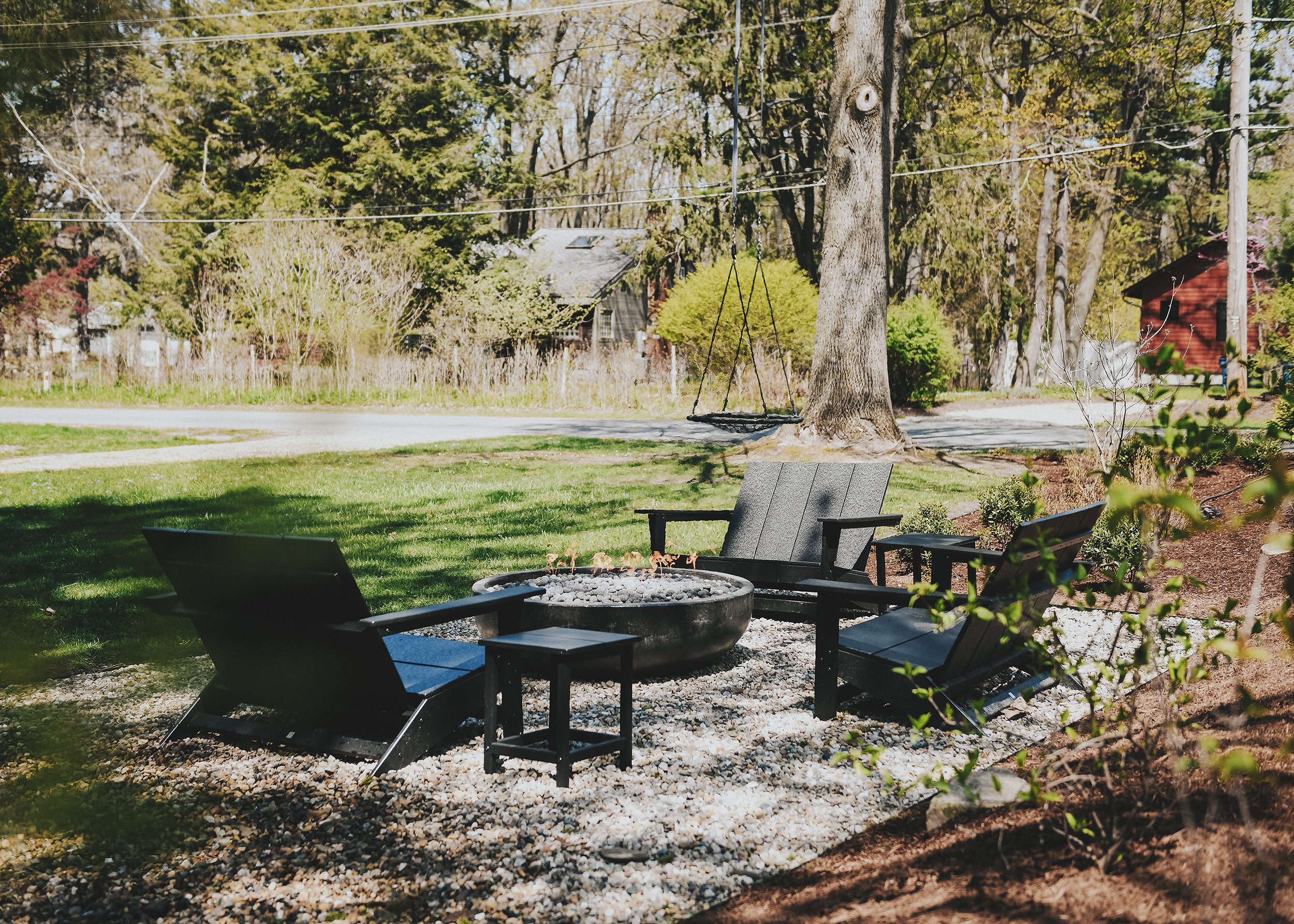 the new outdoor furniture after completing the landscaping project  // via Yellow Brick Home
