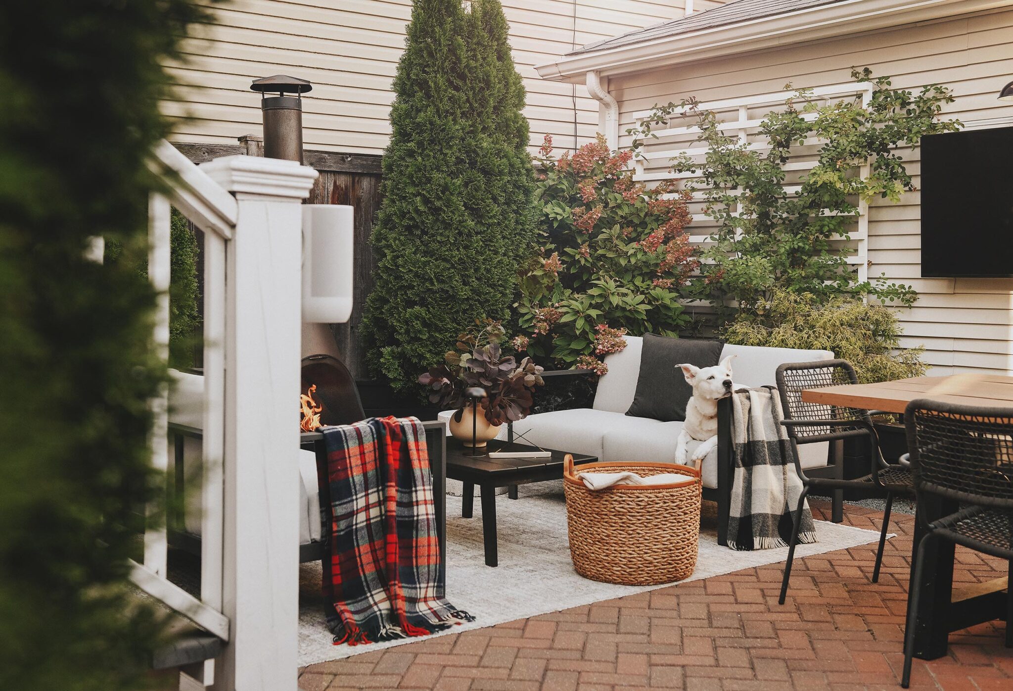 7 Ways We Extend Patio Season into Fall - Yellow Brick Home