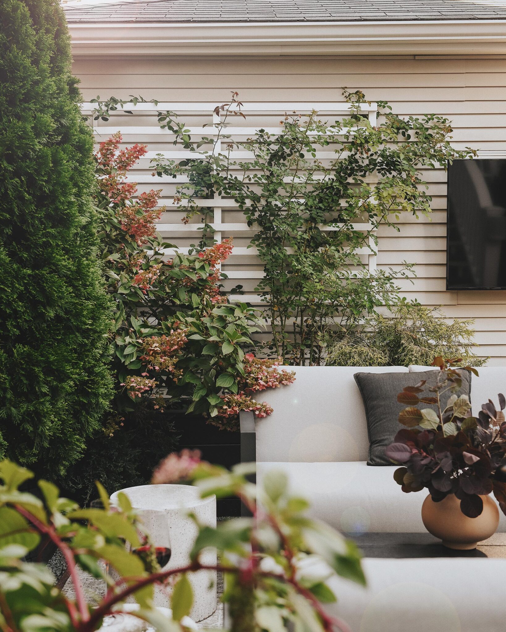 7 Ways We Extend Patio Season into Fall - Yellow Brick Home