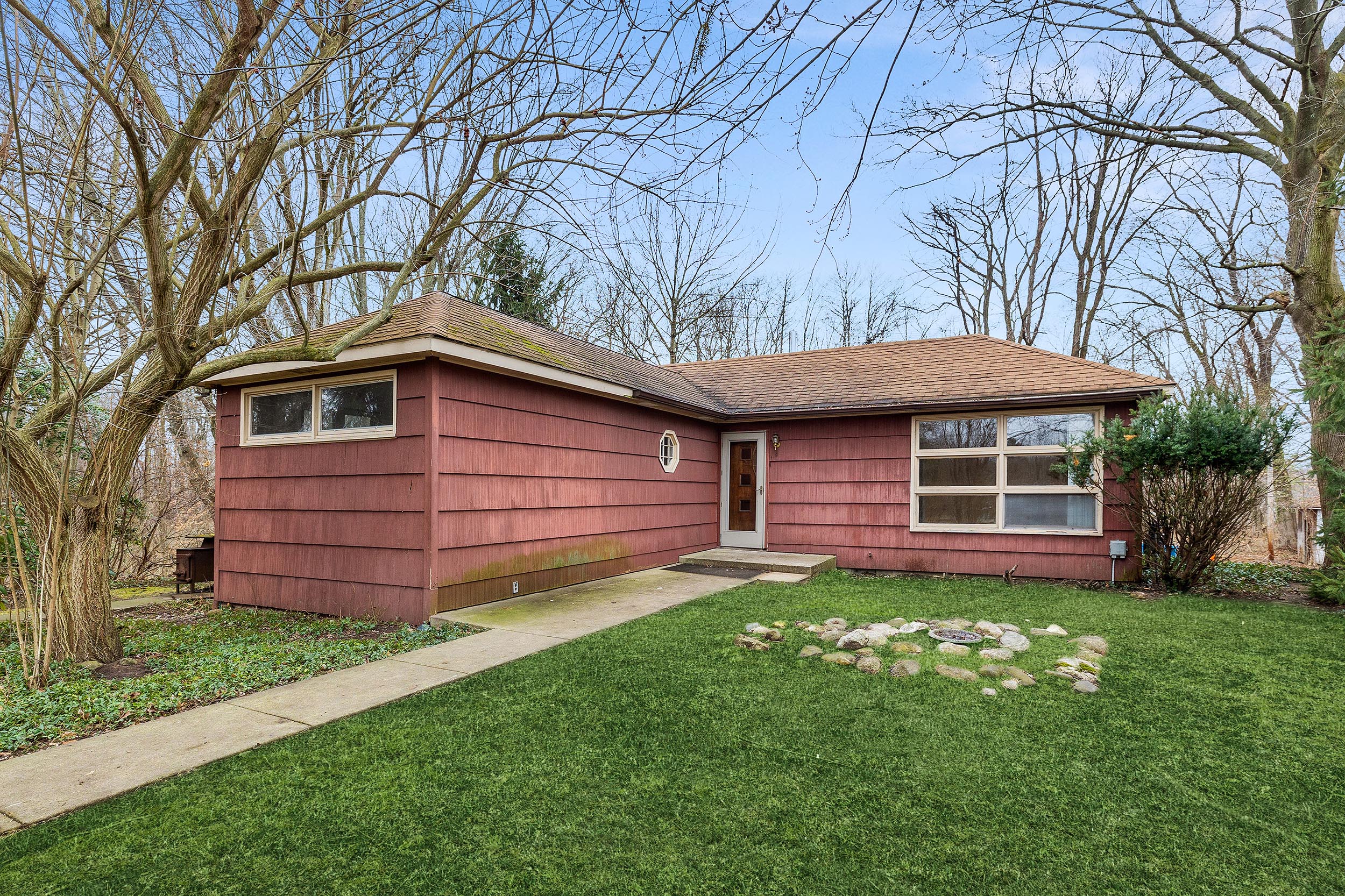 The Red House on closing day. It's MUCH more red now // via Yellow Brick Home