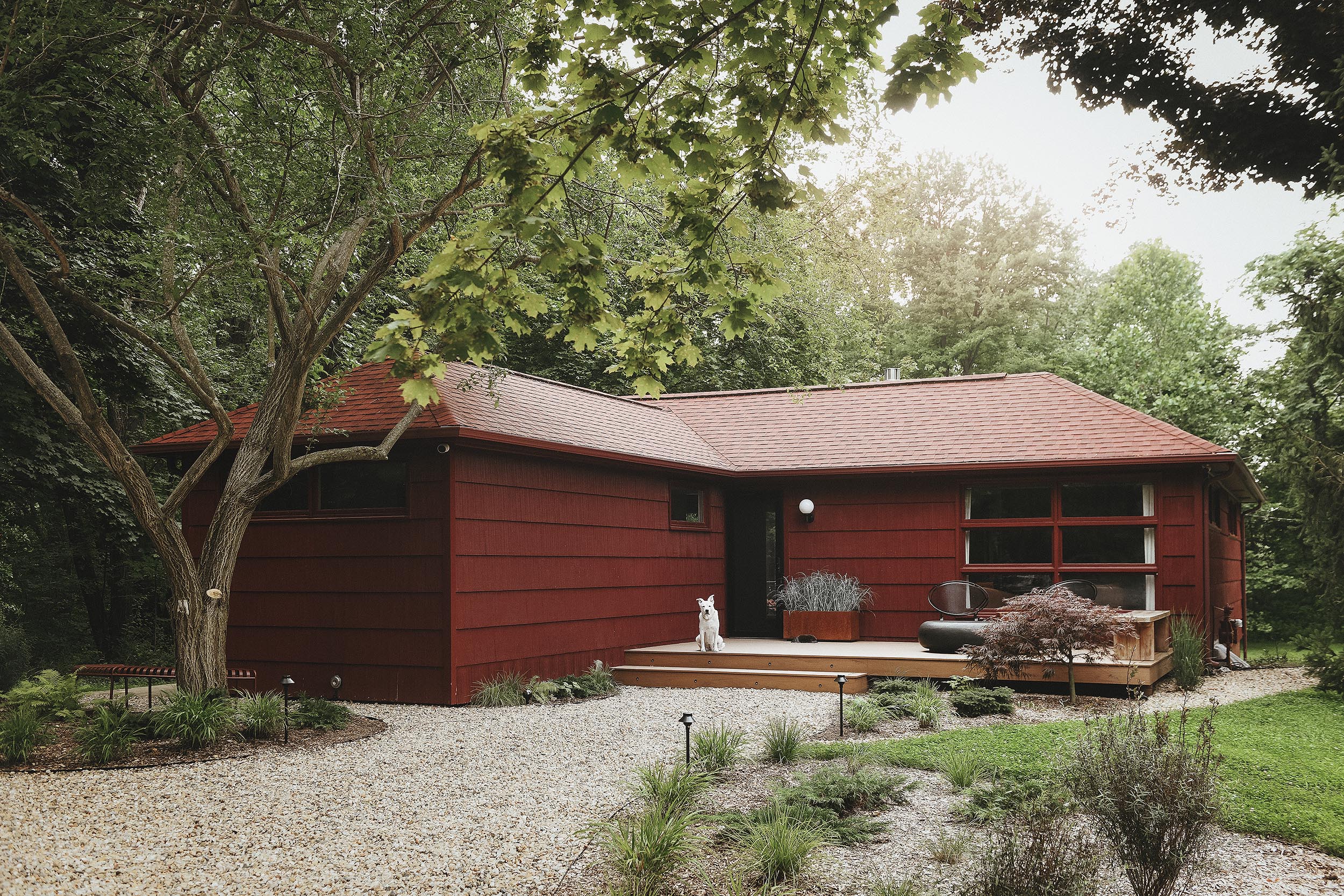 The completed Red House front porch and landscaping // via Yellow Brick Home